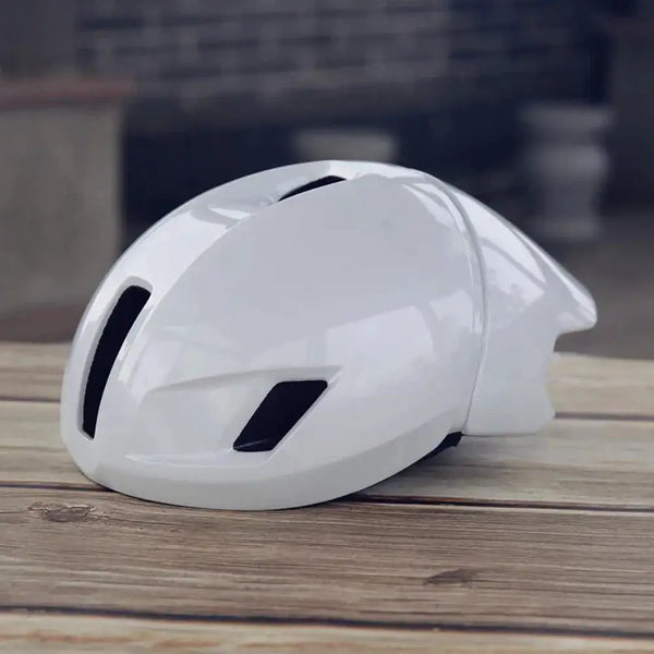 Aero Cycling Helmet For Road Riders — product view 2