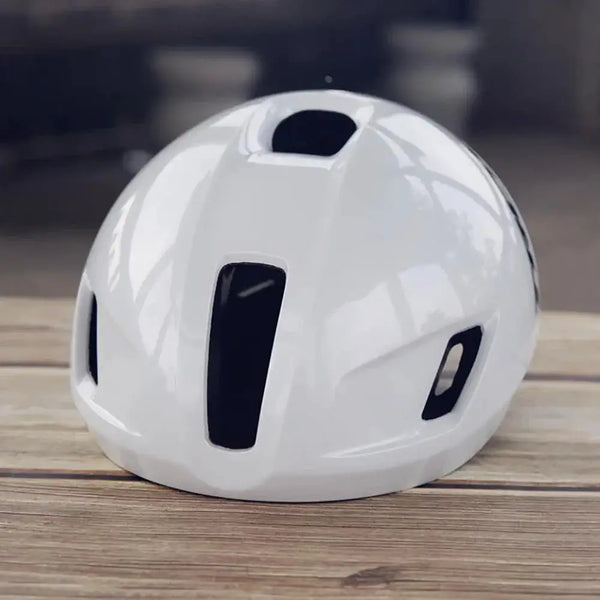 Aero Cycling Helmet For Road Riders — product view 3
